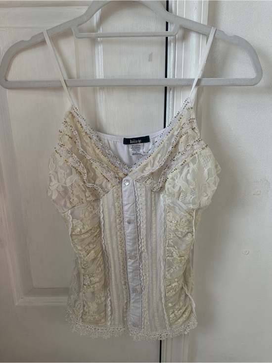 Bizz Tops - Bizz- Cream Lace Button-Front Cami Top size L
